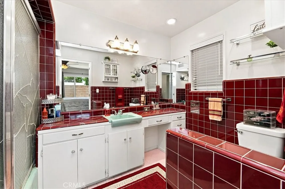 5105 Golden Riverside, CA 92505