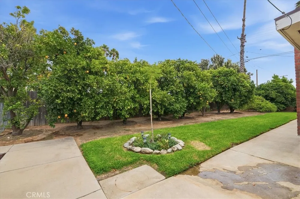 5105 Golden Riverside, CA 92505
