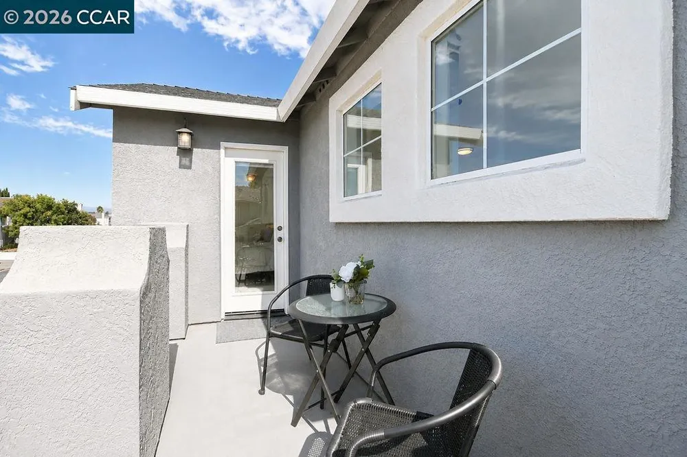 508 Ross Circle Martinez, CA 94553