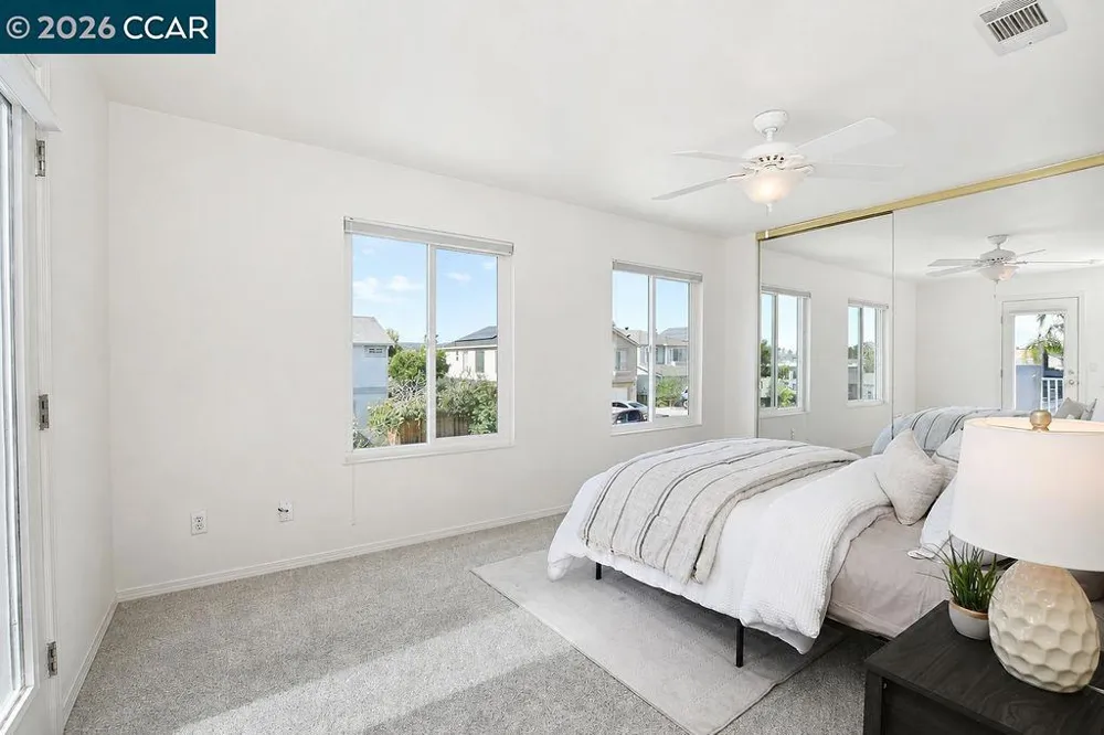 508 Ross Circle Martinez, CA 94553