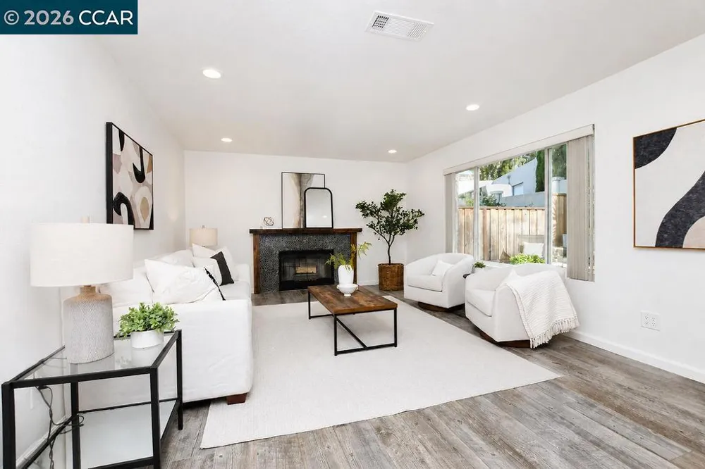 508 Ross Circle Martinez, CA 94553