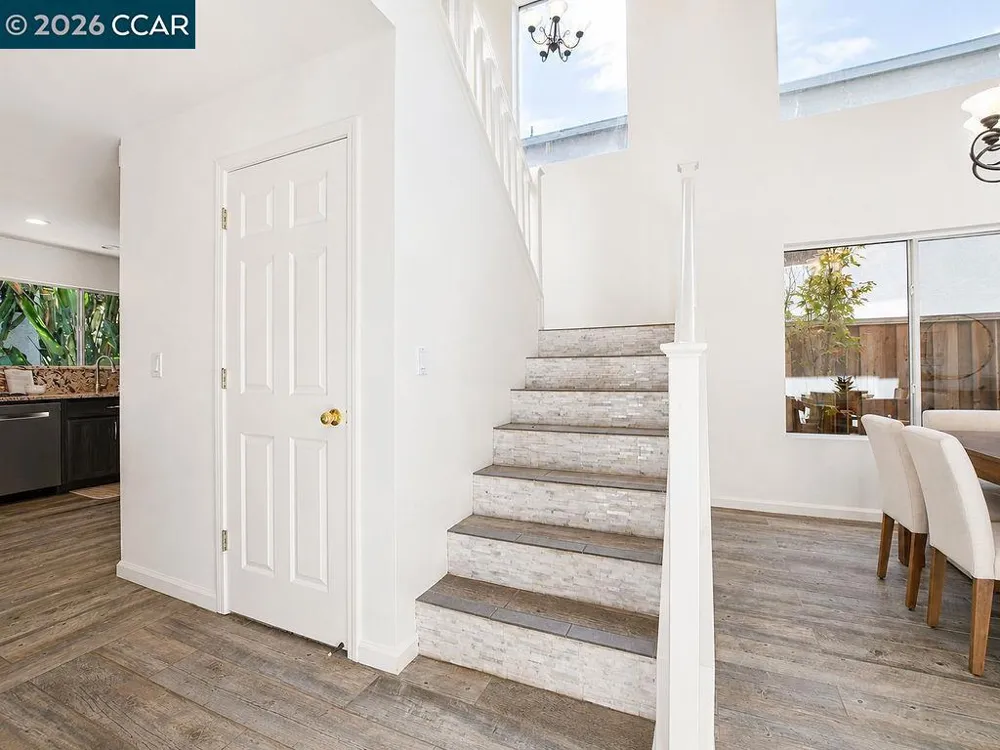 508 Ross Circle Martinez, CA 94553