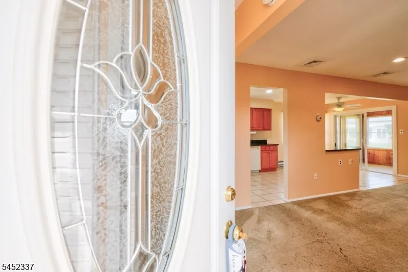 6 PHILLIPS RD Brick, NJ 08724