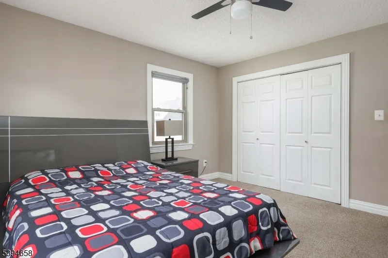825 Dennis Pl Linden City, NJ 07036