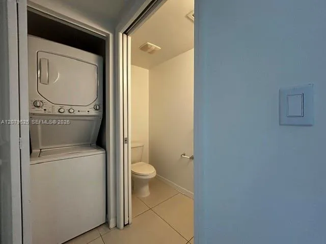 7525 E Treasure Dr #1008 North Bay Village, FL 33141