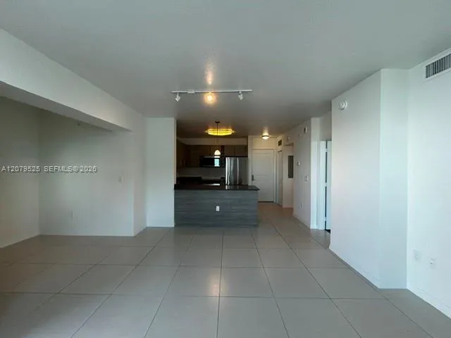 7525 E Treasure Dr #1008 North Bay Village, FL 33141