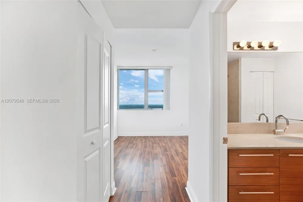 2641 Flamingo Rd #2608N Sunrise, FL 33323