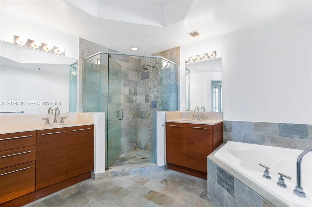 2641 Flamingo Rd #2608N Sunrise, FL 33323