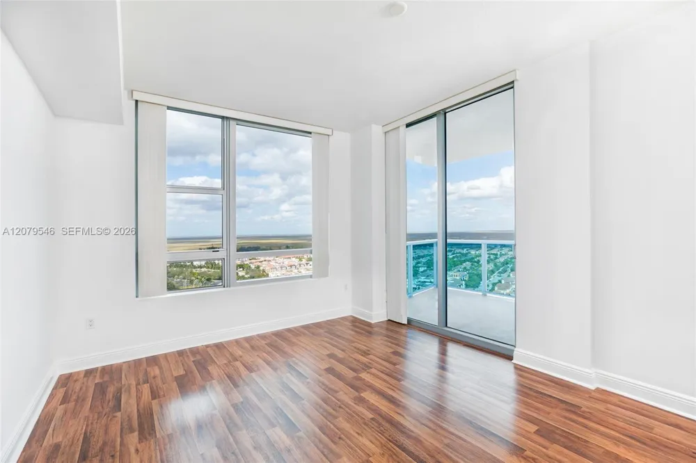 2641 Flamingo Rd #2608N Sunrise, FL 33323