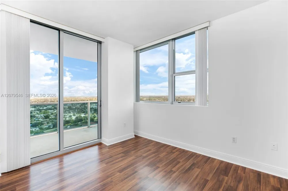 2641 Flamingo Rd #2608N Sunrise, FL 33323