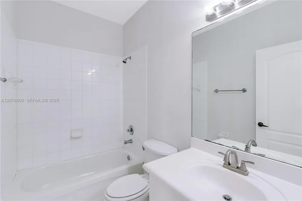 8450 NW 113th Psge Doral, FL 33178