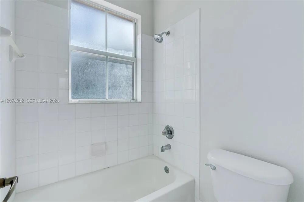 8450 NW 113th Psge Doral, FL 33178