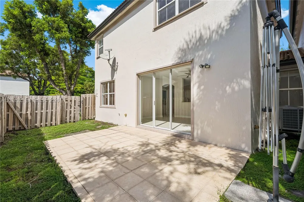 8450 NW 113th Psge Doral, FL 33178