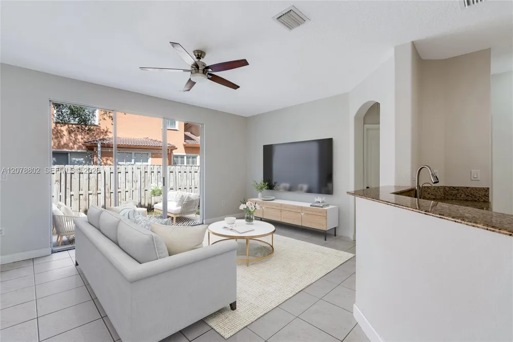 8450 NW 113th Psge Doral, FL 33178