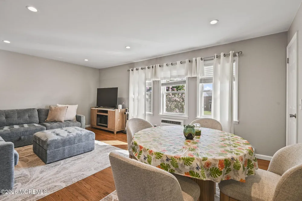 310 Maryland Avenue #24B Point Pleasant Beach, NJ 08742