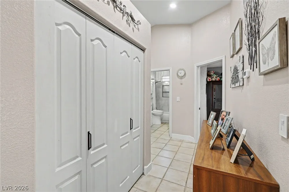 543 Vantage Avenue Henderson, NV 89002