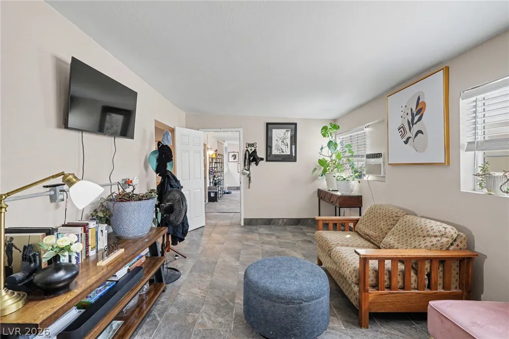 543 Vantage Avenue Henderson, NV 89002