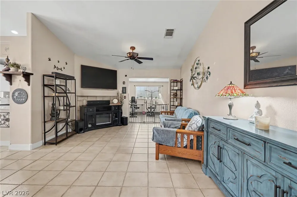 543 Vantage Avenue Henderson, NV 89002