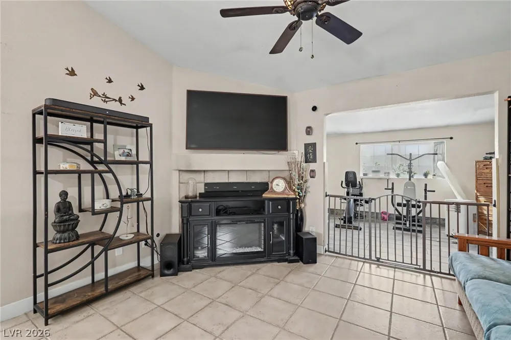 543 Vantage Avenue Henderson, NV 89002
