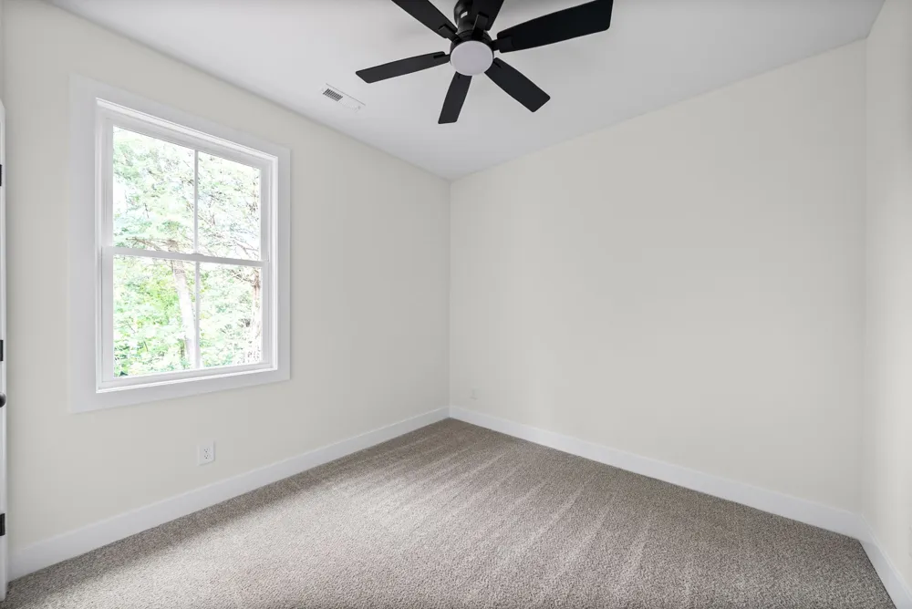 202 Wallace St Cumberland City, TN 37050