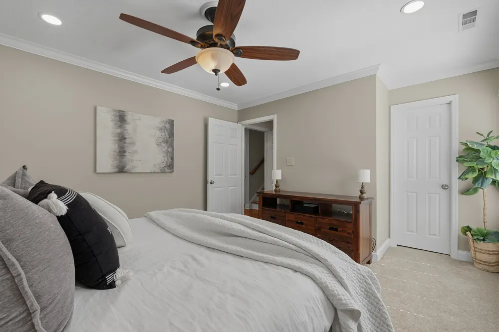 724 Summit Lake Ct Knoxville, TN 37922