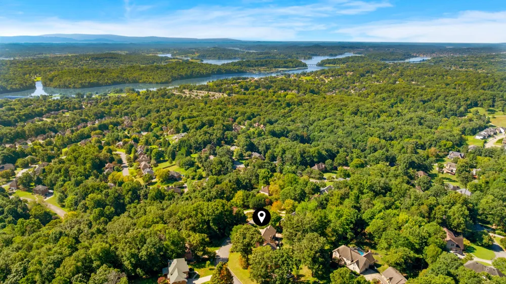 724 Summit Lake Ct Knoxville, TN 37922