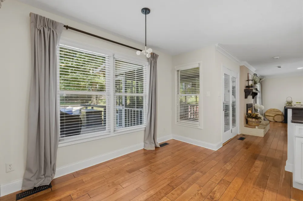 724 Summit Lake Ct Knoxville, TN 37922