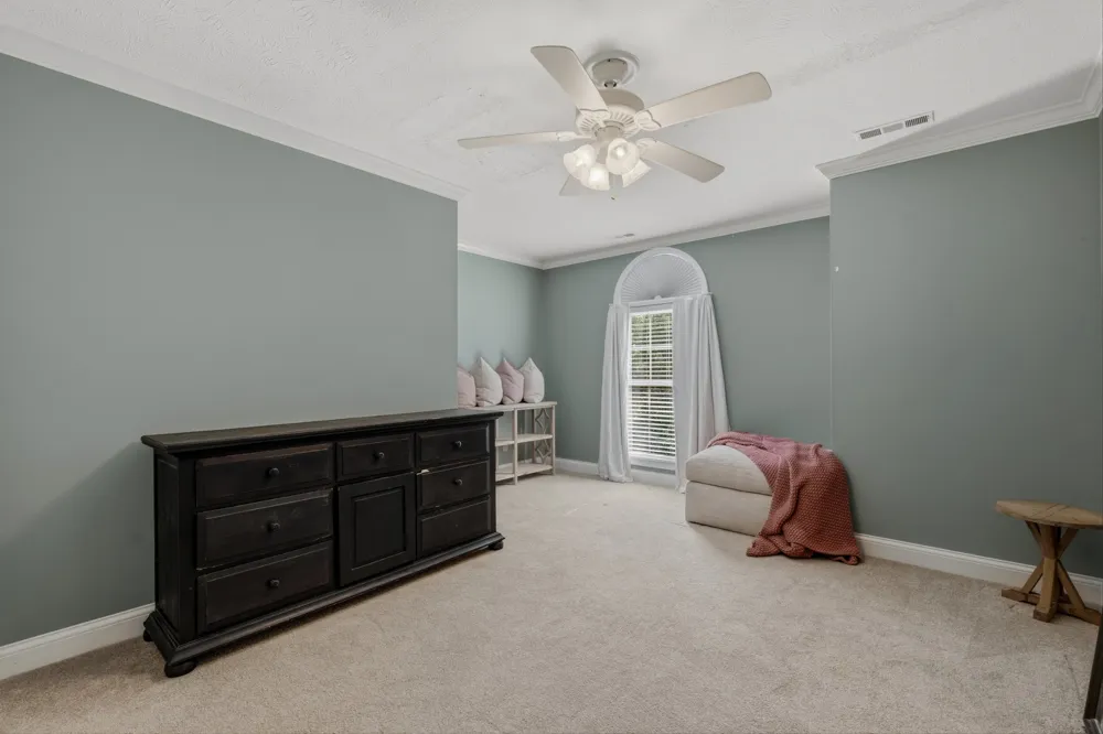 724 Summit Lake Ct Knoxville, TN 37922