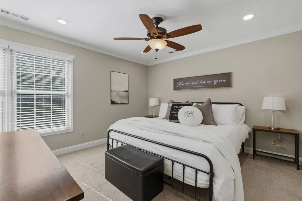 724 Summit Lake Ct Knoxville, TN 37922