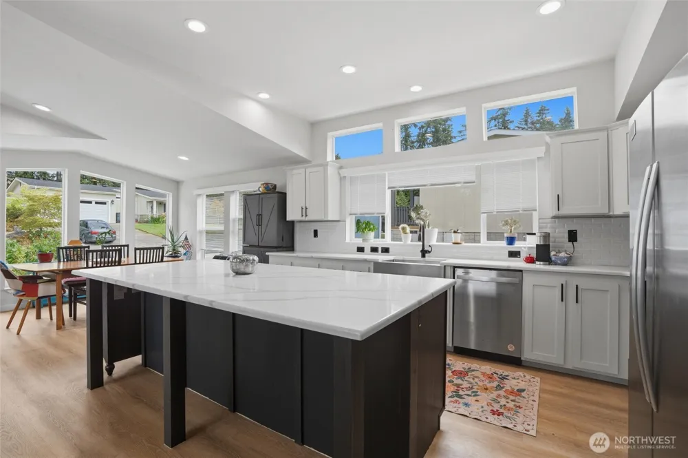 53 Sunset Meadows Lane Port Hadlock, WA 98339