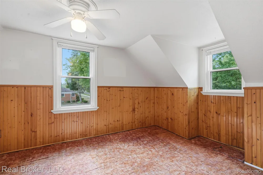 19410 Rensellor Street Livonia City, MI 48152