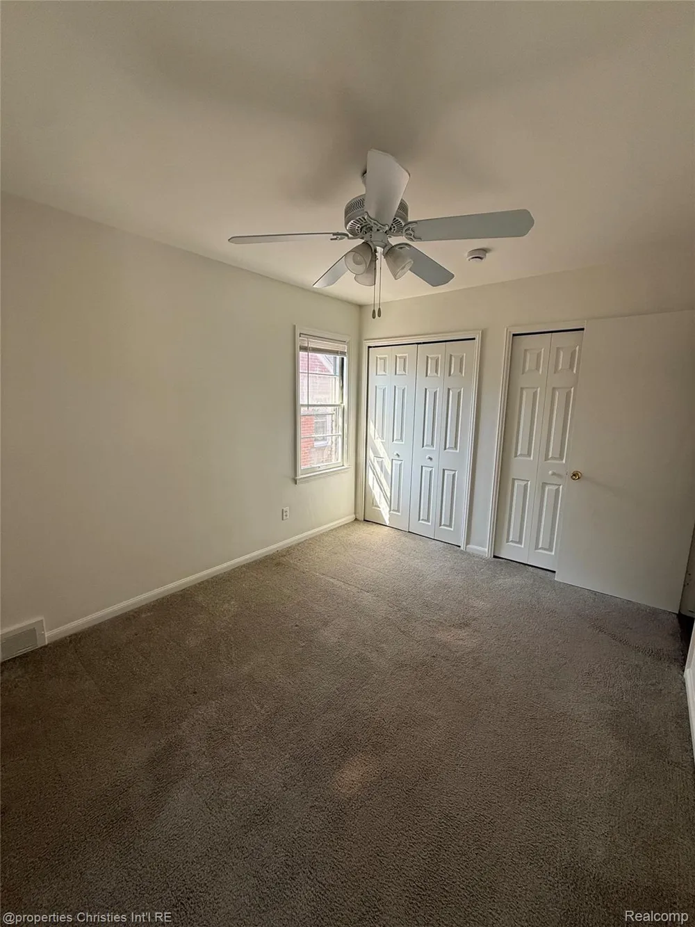 311 S Pleasant Street Royal Oak City, MI 48067