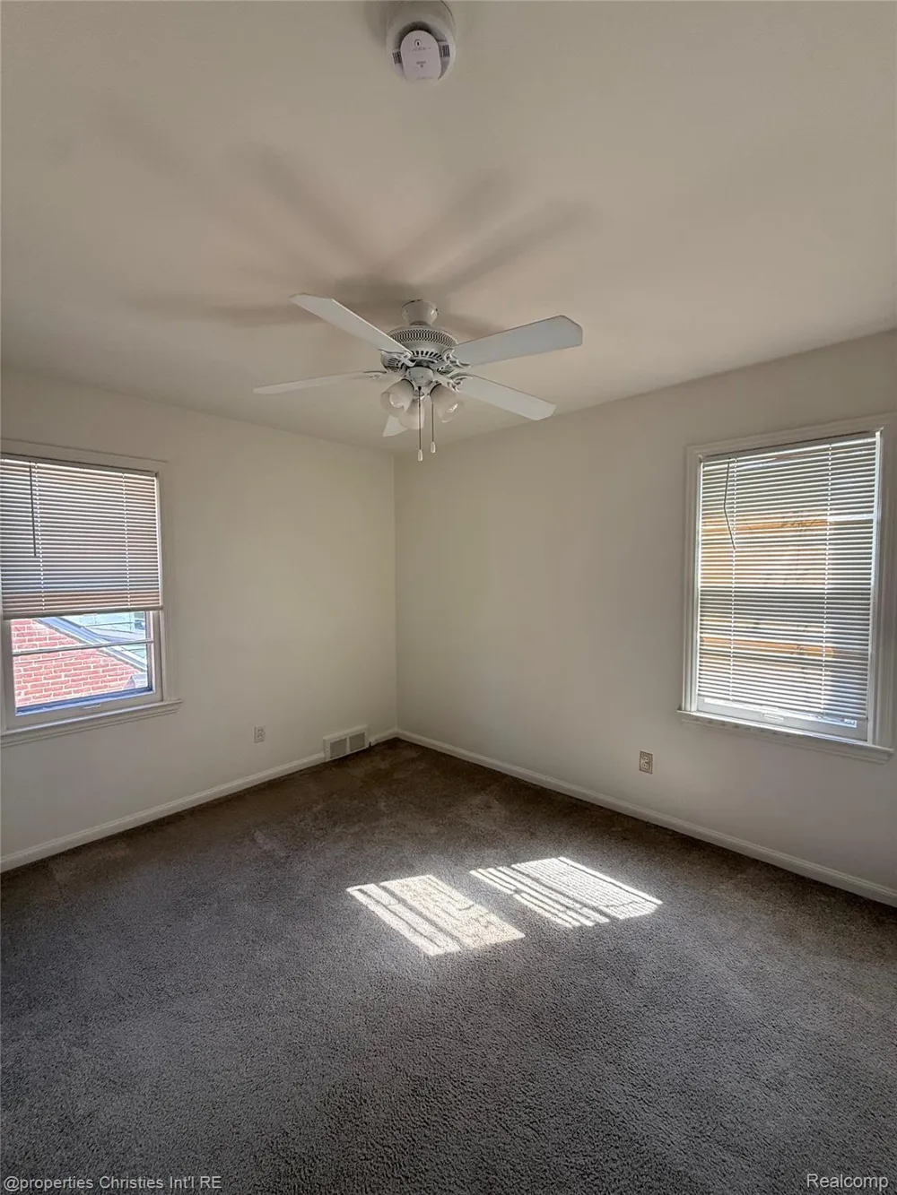 311 S Pleasant Street Royal Oak City, MI 48067