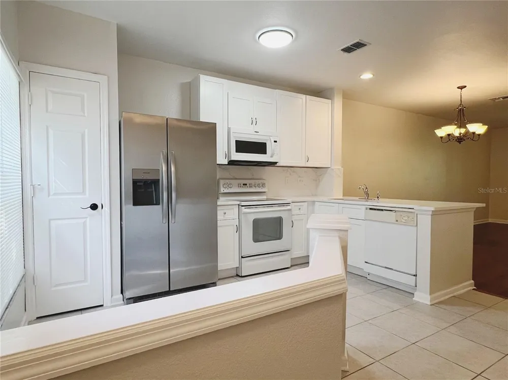 5308 HAWKSTONE DR Sanford, FL 32771