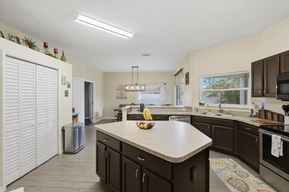 6 BIRDSEYE PLACE Palm Coast, FL 32137