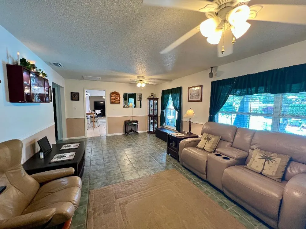 4033 SE 15TH ST ocala, FL 34471