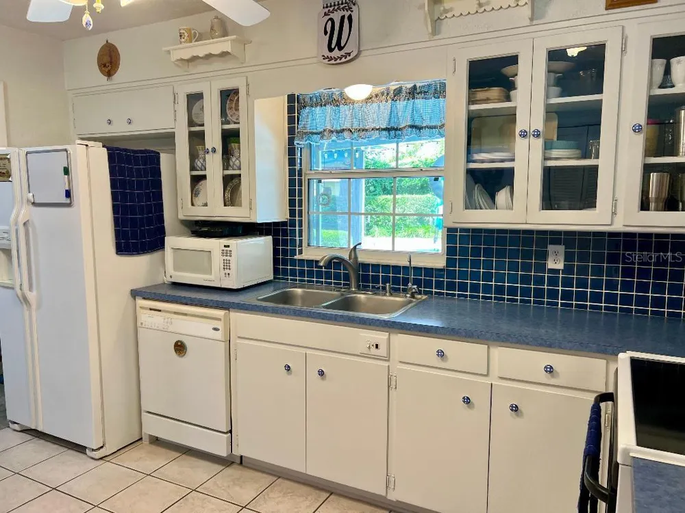 4033 SE 15TH ST ocala, FL 34471