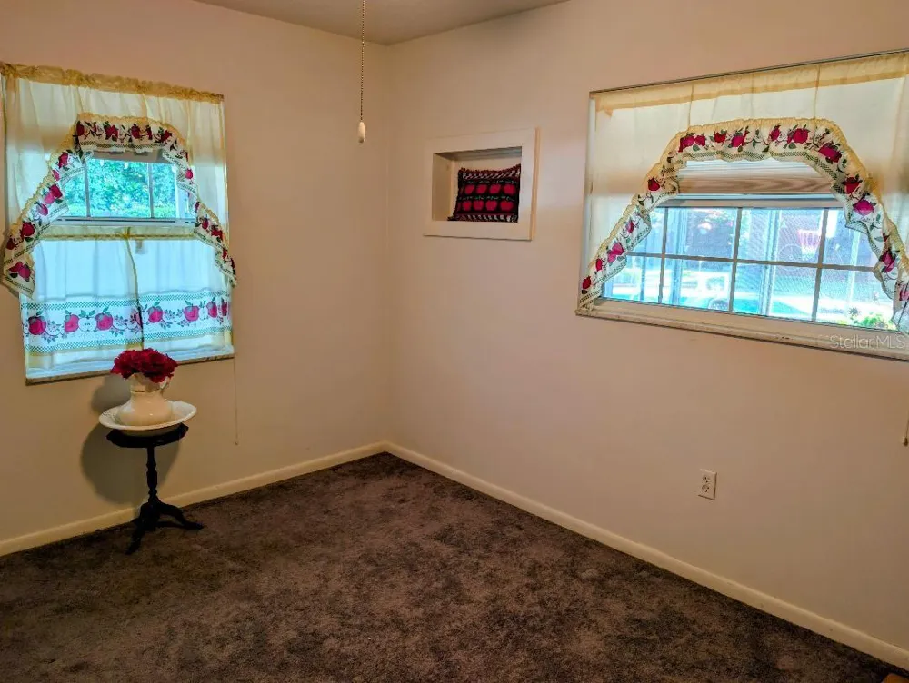 4033 SE 15TH ST ocala, FL 34471