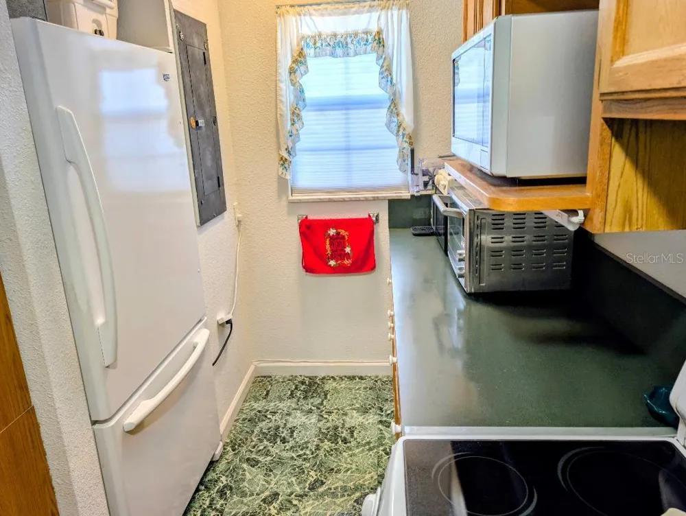 4033 SE 15TH ST ocala, FL 34471