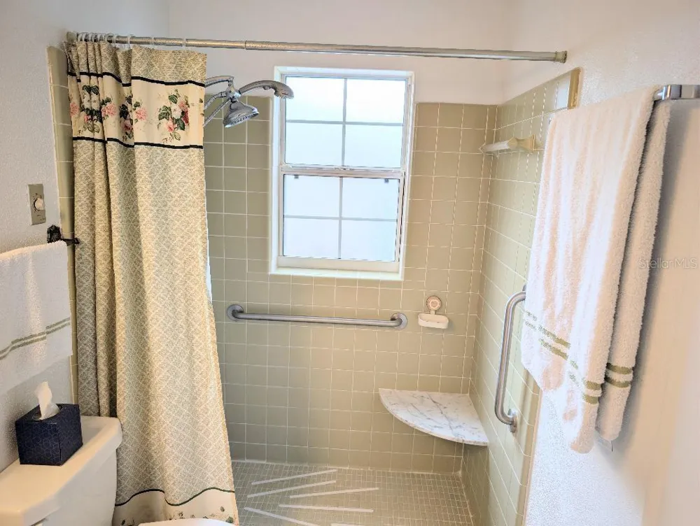 4033 SE 15TH ST ocala, FL 34471