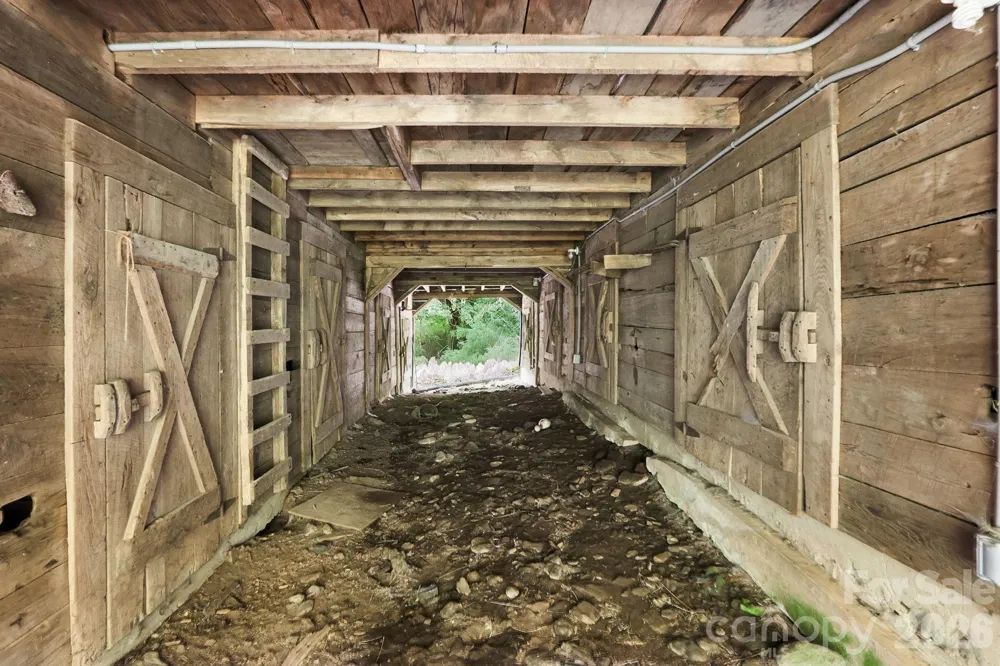1545 North Fork Road Marshall, NC 28753