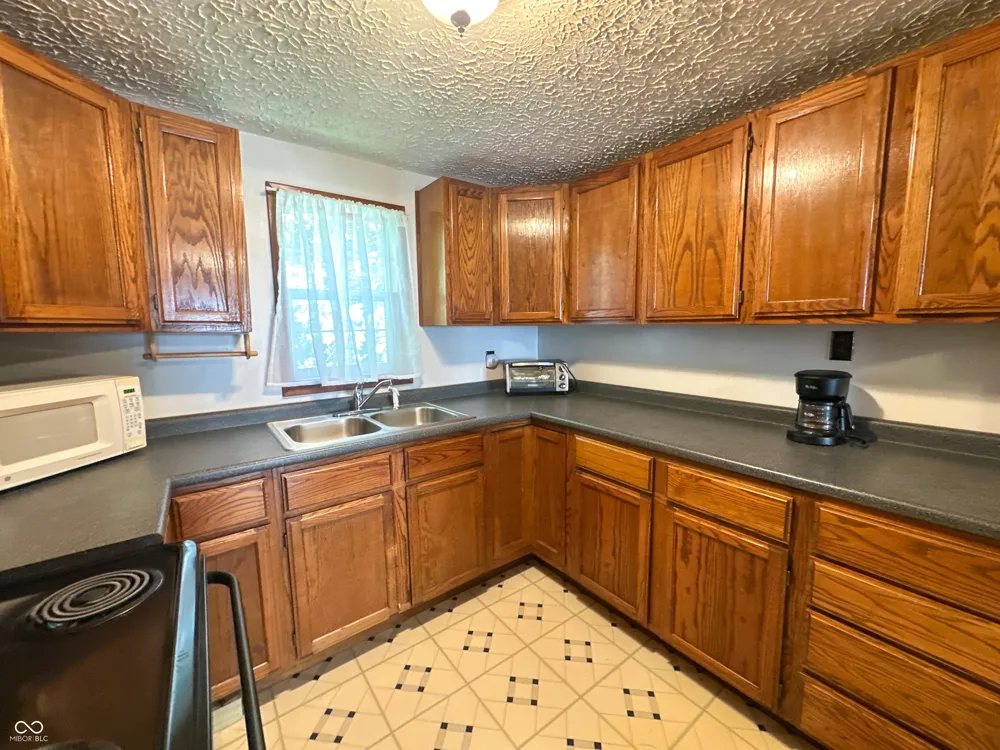 16654 Manchester Street Moores Hill, IN 47032