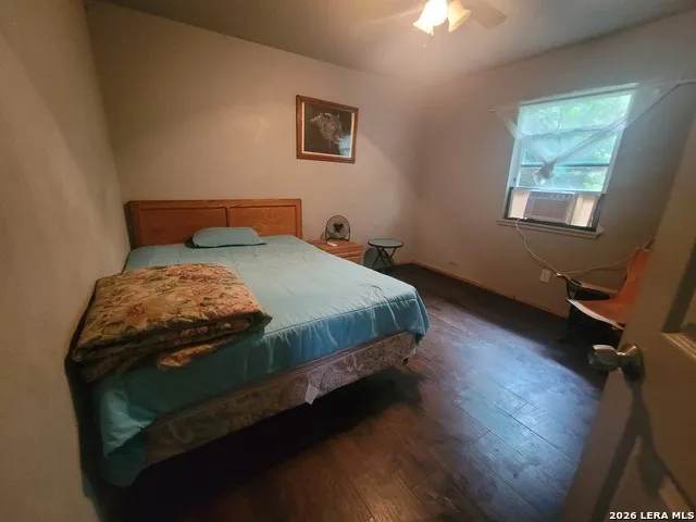 505 Chaparral Bandera, TX 78003