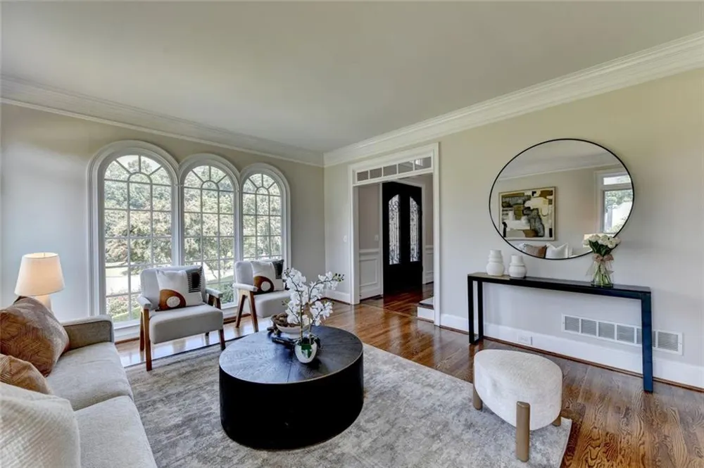 4105 Falls Ridge Drive Johns Creek, GA 30022