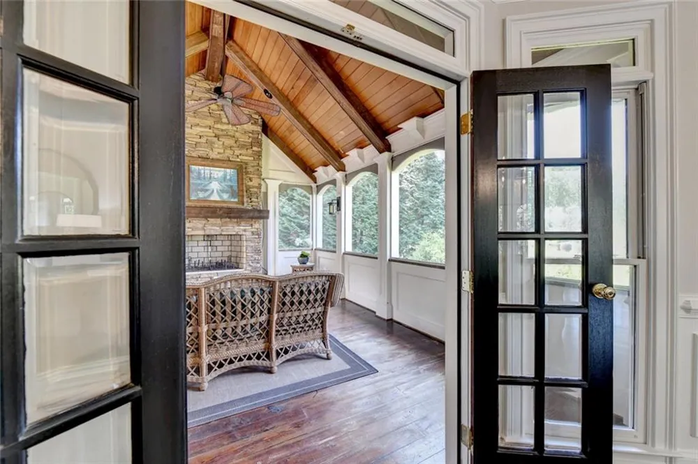 4105 Falls Ridge Drive Johns Creek, GA 30022