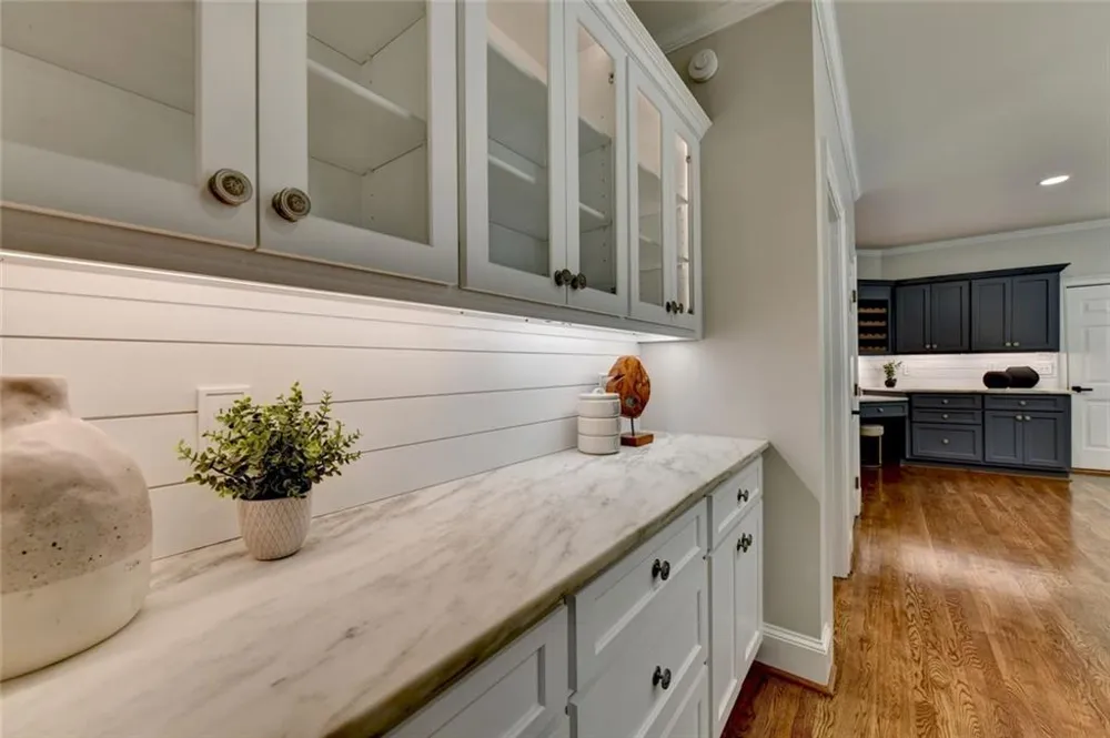 4105 Falls Ridge Drive Johns Creek, GA 30022