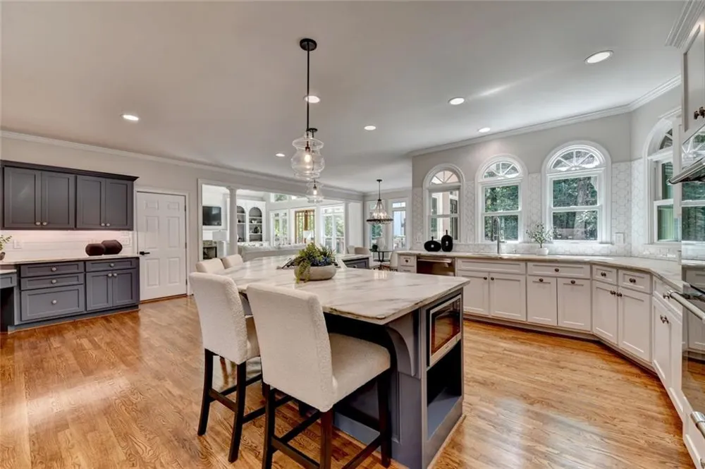 4105 Falls Ridge Drive Johns Creek, GA 30022