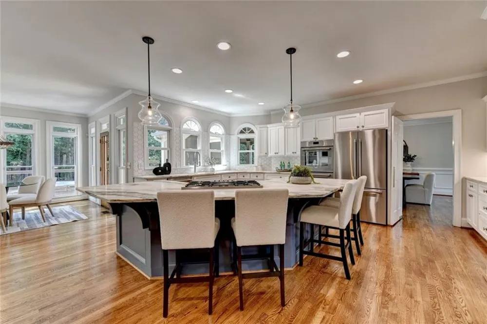 4105 Falls Ridge Drive Johns Creek, GA 30022