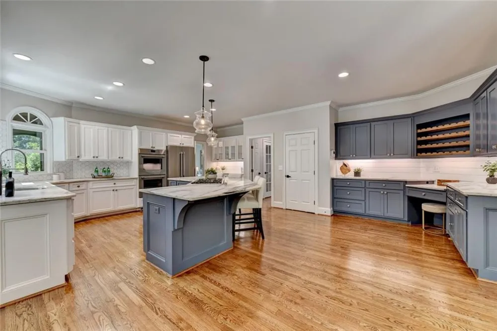 4105 Falls Ridge Drive Johns Creek, GA 30022