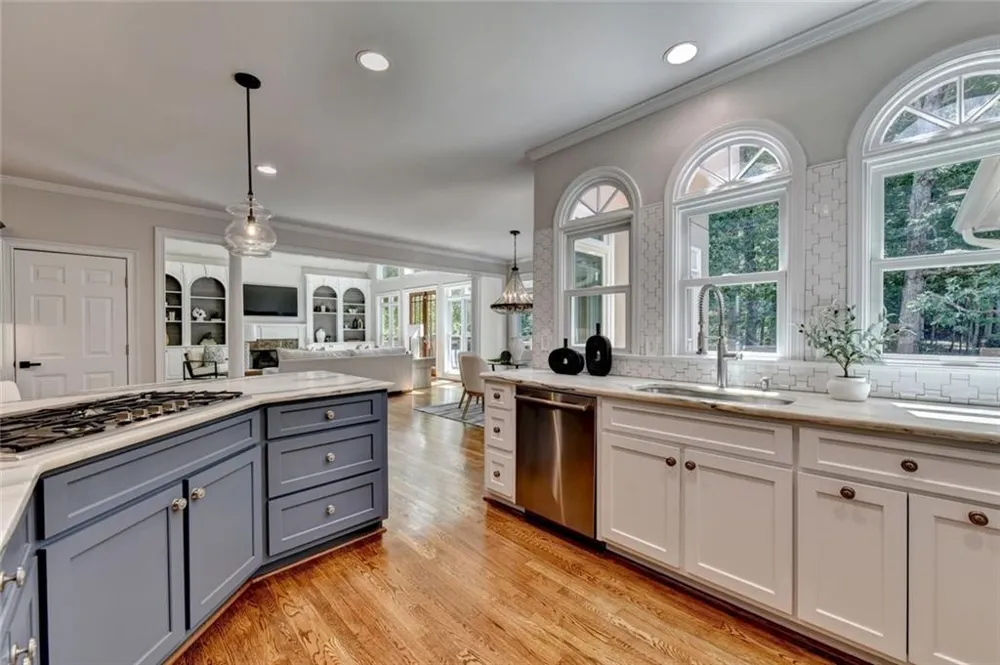4105 Falls Ridge Drive Johns Creek, GA 30022